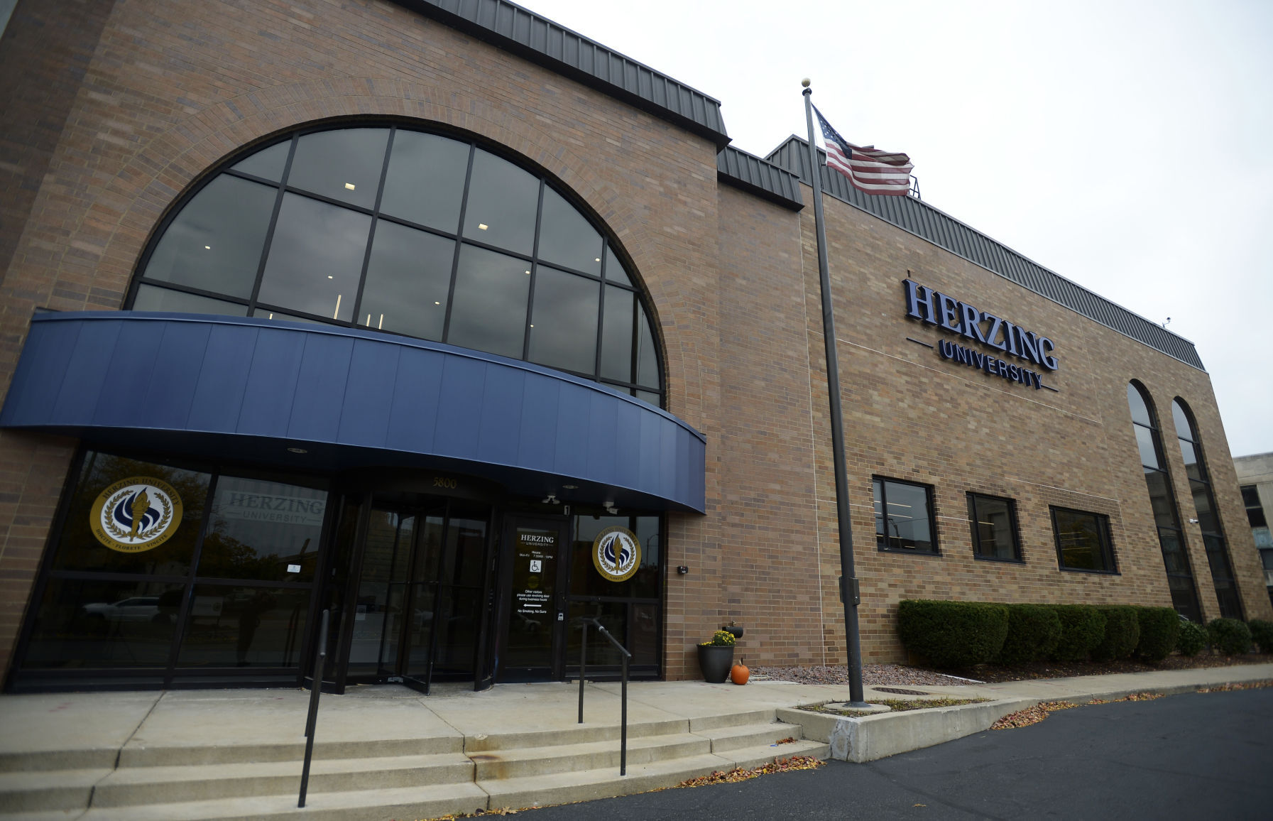 HERZING UNIVERSITY